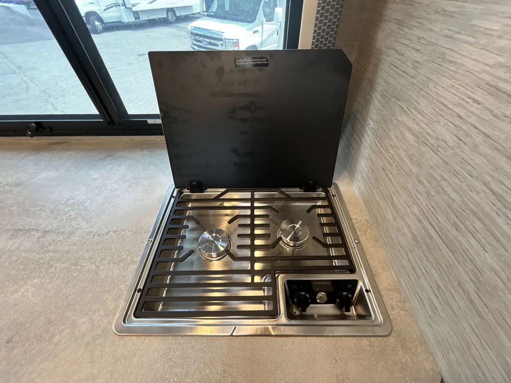 2023 Thor Motor Coach Axis 24.3, Photos photo 11
