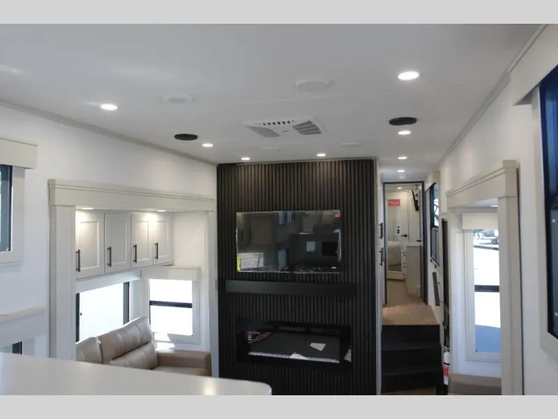 2026 Grand Design Solitude 390RK - Photo 4