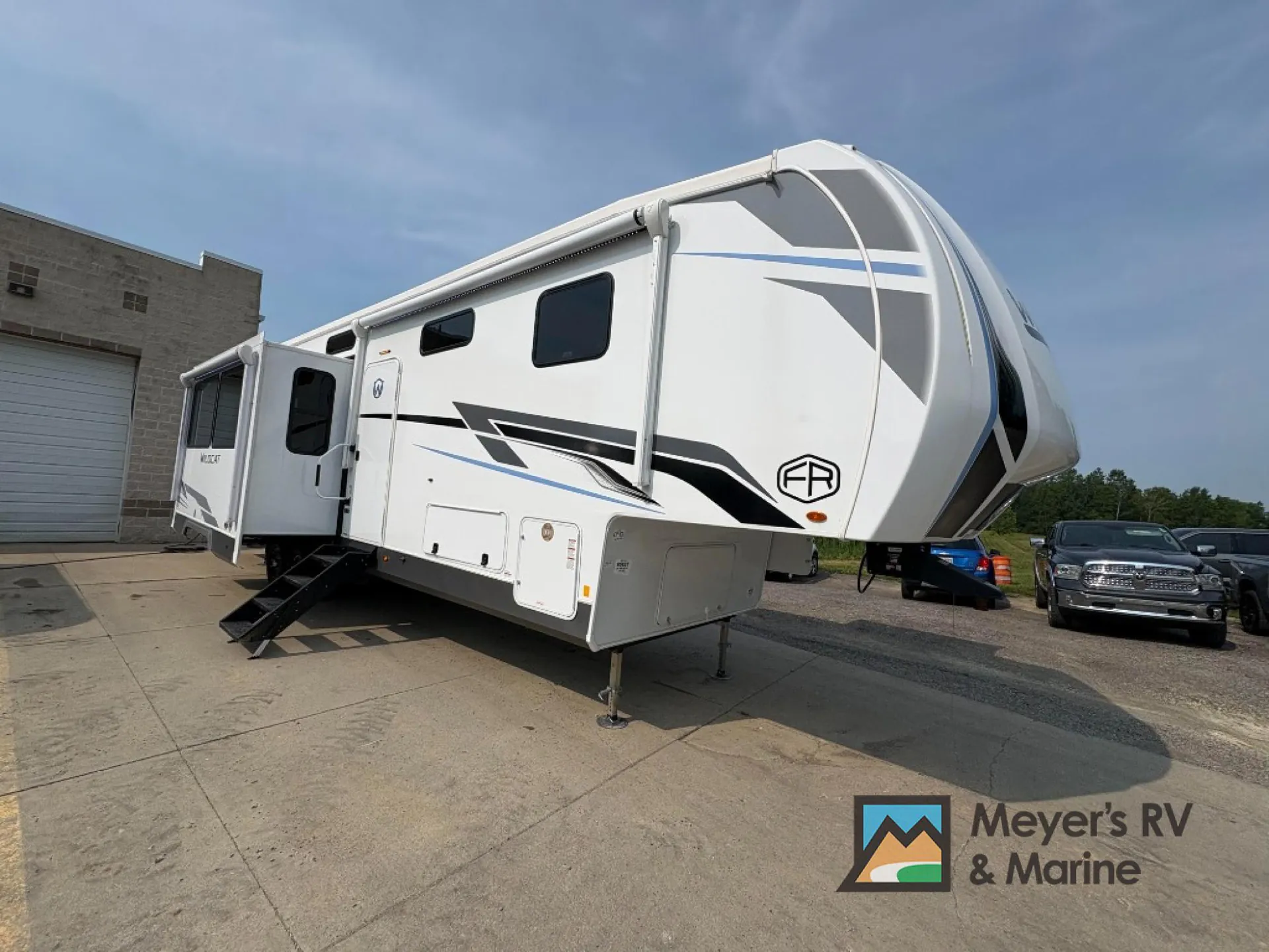 2026 Forest River Wildcat 34CRIB - Photo 2