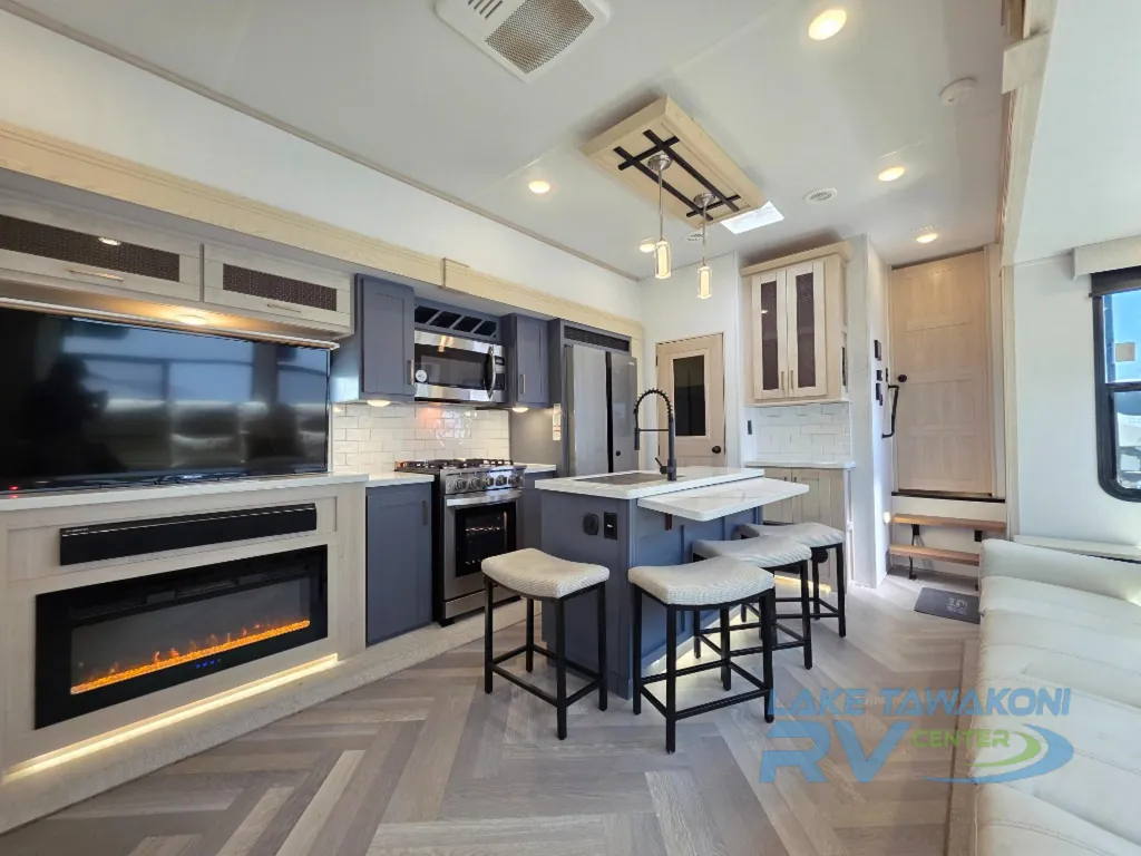 2024 Prime Time Sanibel 3952FBWB, Photos photo 8