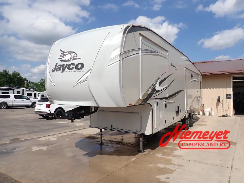 2019 Jayco Eagle 321RSTS - Photo 2