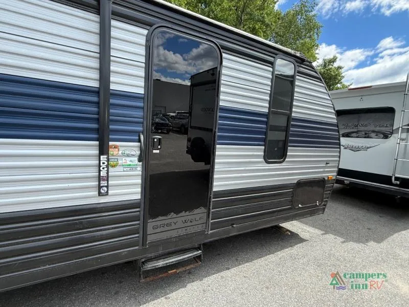 2022 Forest River Cherokee Grey Wolf 29TE - Photo 3