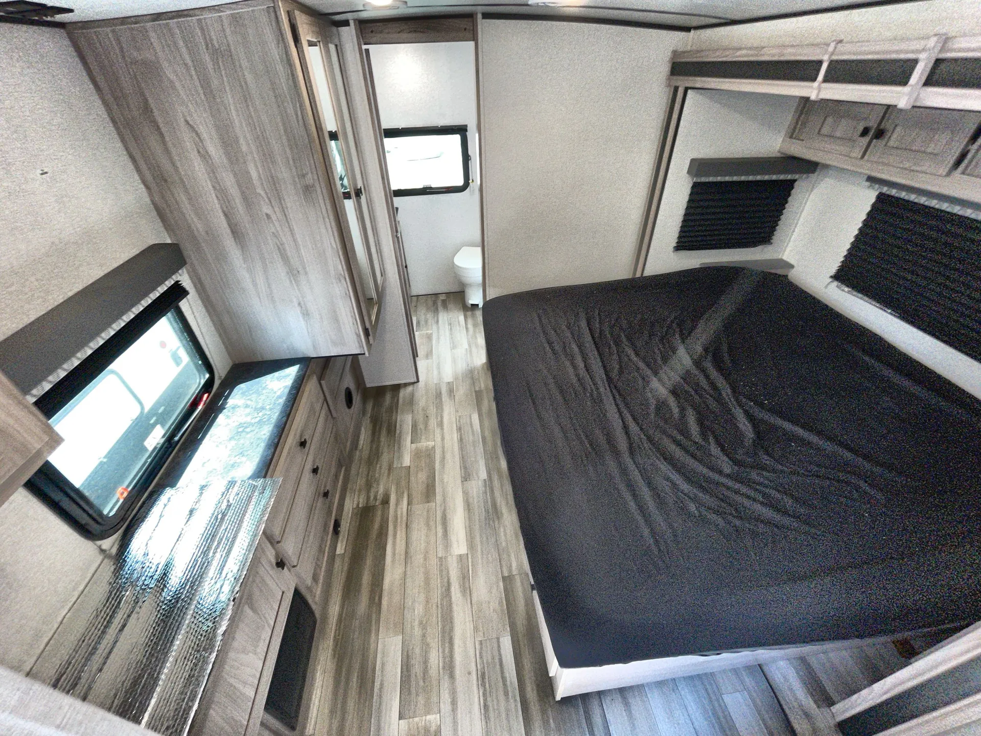 2024 Coachmen Northern Spirit 2565FK — living area main