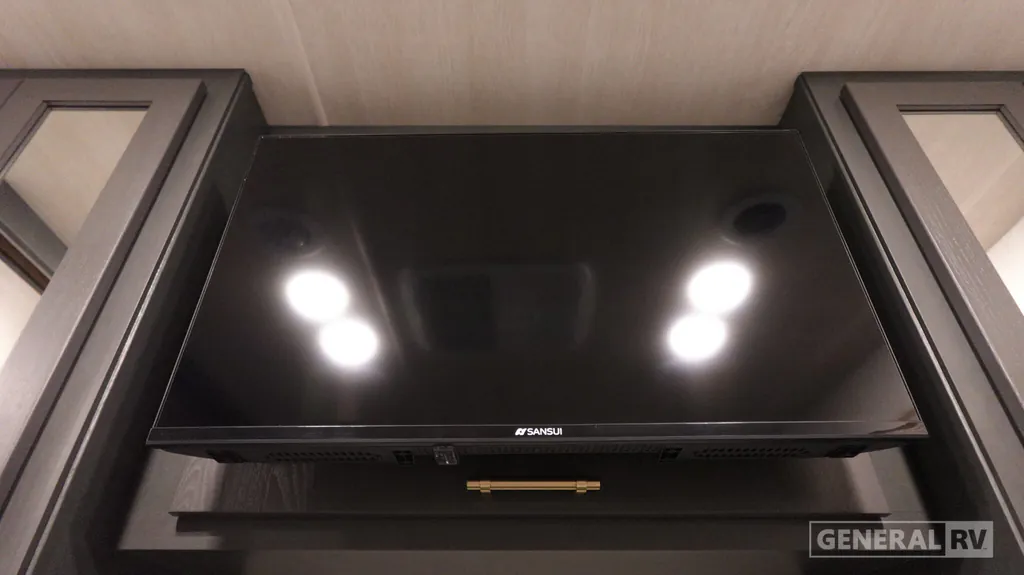 2027 Nexus Ghost 33DS, Photos photo 36