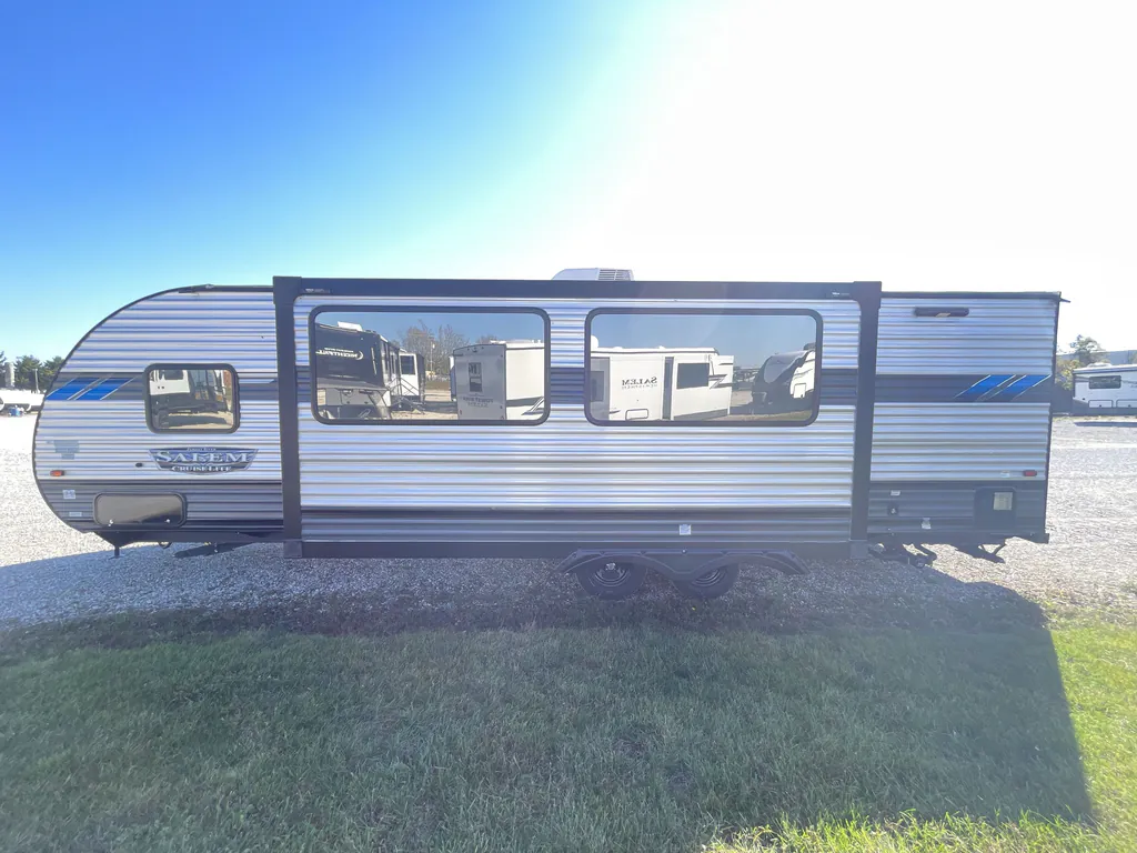 2022 Forest River Salem Cruise Lite 263BHXL, Photos photo 4