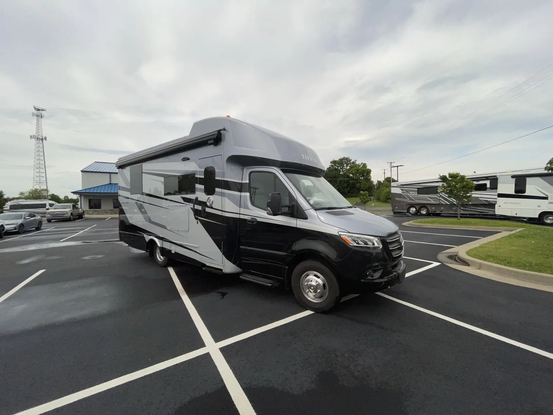 2026 Tiffin Wayfarer 25 XPW