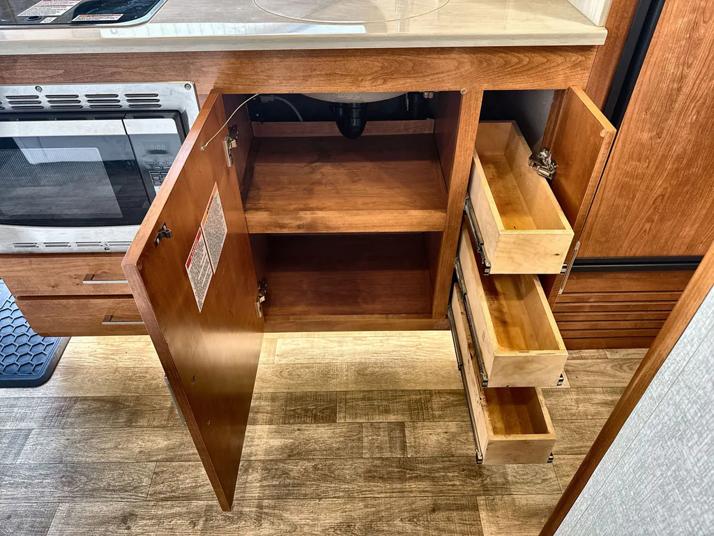 2019 Tiffin Wayfarer 25 QW, Photos photo 12