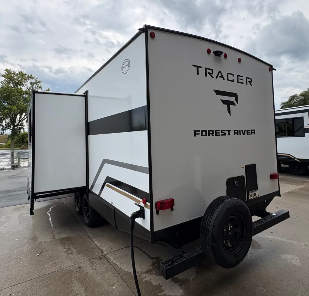 2027 Forest River Tracer 230BH, Photos photo 5