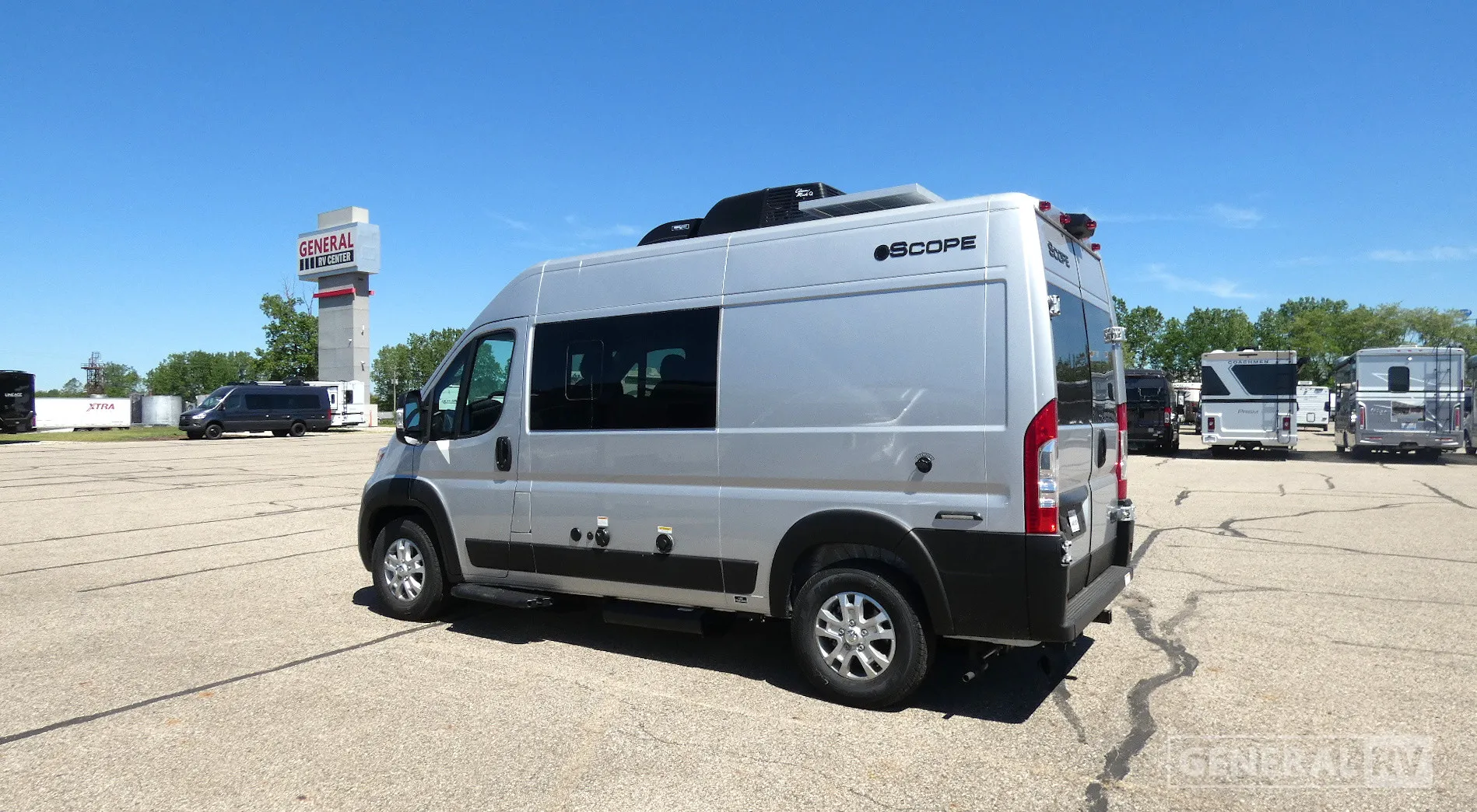 2027 Thor Motor Coach Scope 18M - Photo 4
