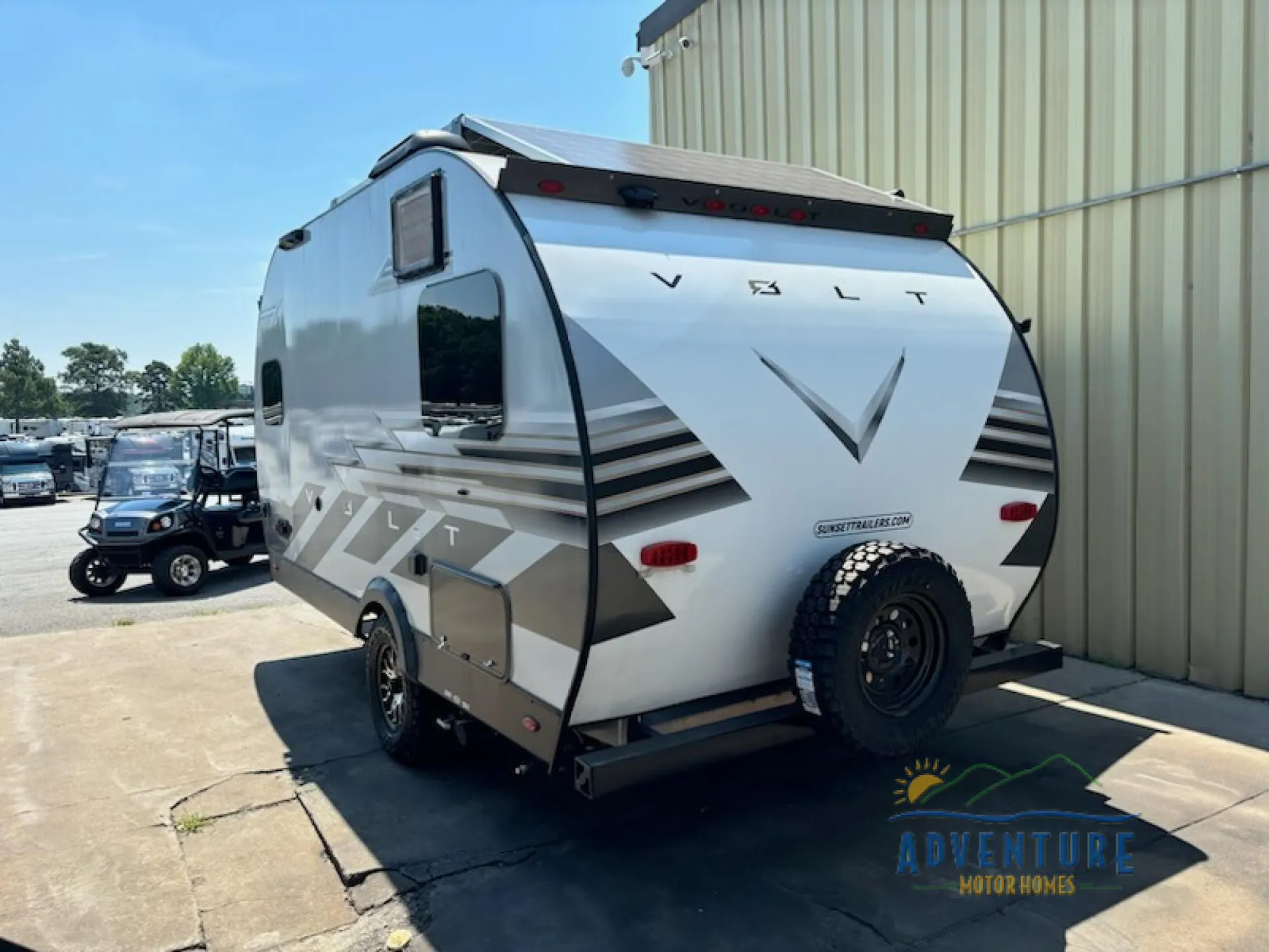 2023 Sunset Park RV Volt 1500 - Photo 4