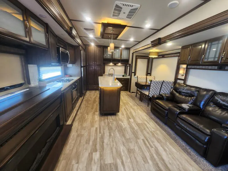 2018 Grand Design Solitude 344GK - Photo 4