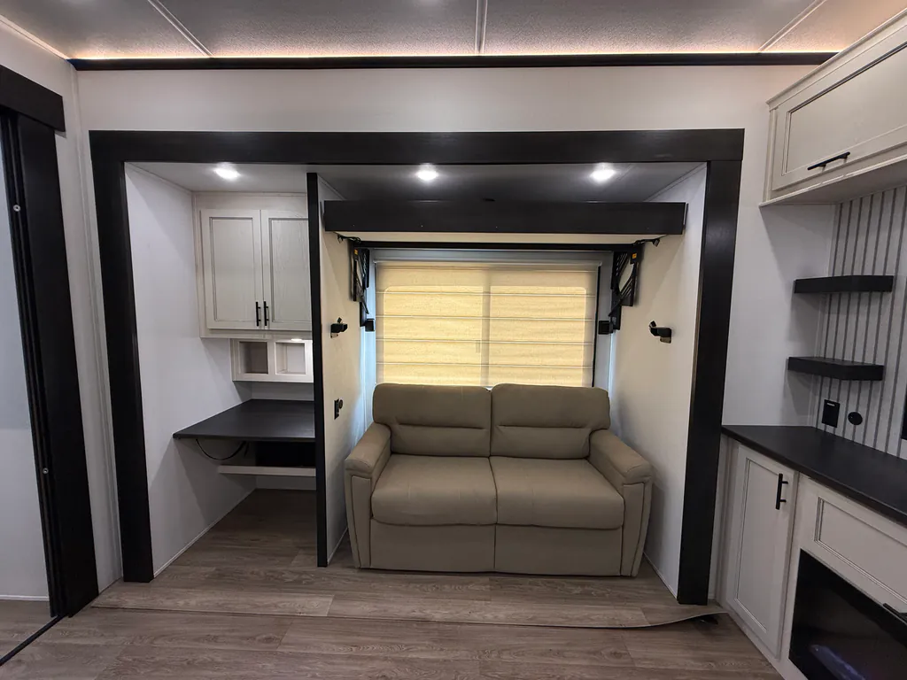 2027 Forest River Sabre 38RVHUNTER, Living area photo 5