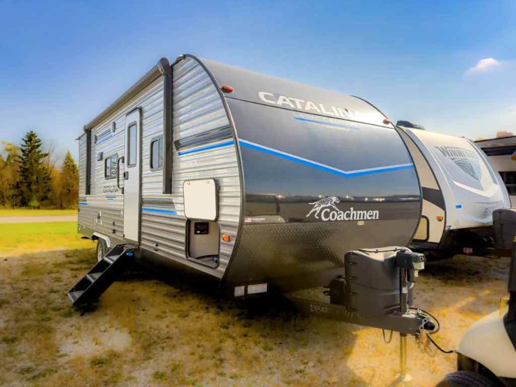 2023 Coachmen Catalina Legacy Edition 243RBS, Photos photo 3