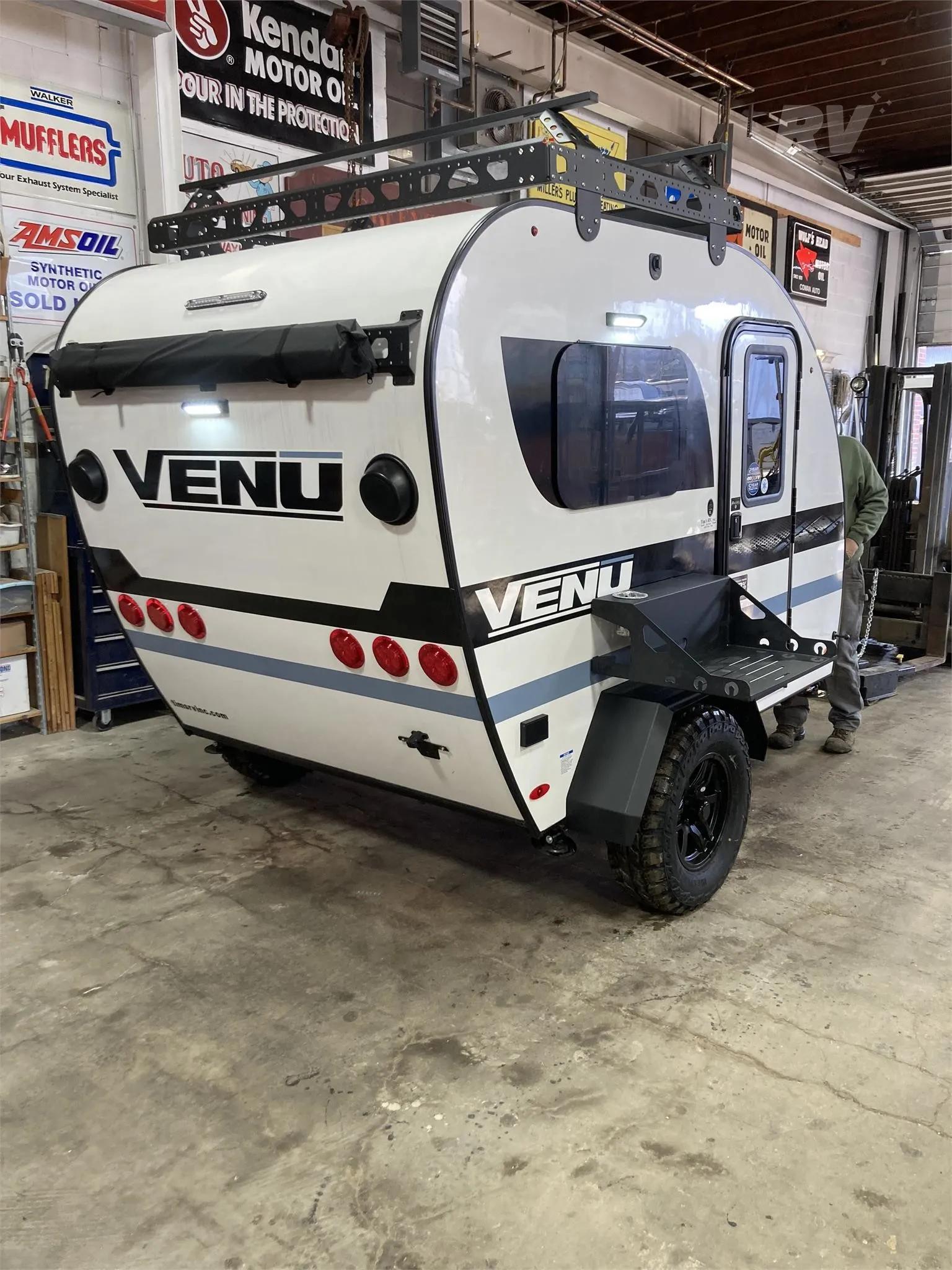 2024 Encore RV VENU 10KB - Photo 3