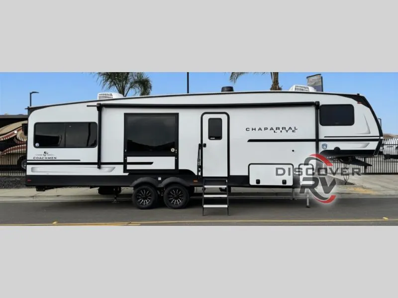 2026 Coachmen Chaparral Lite 27BAR - Photo 3