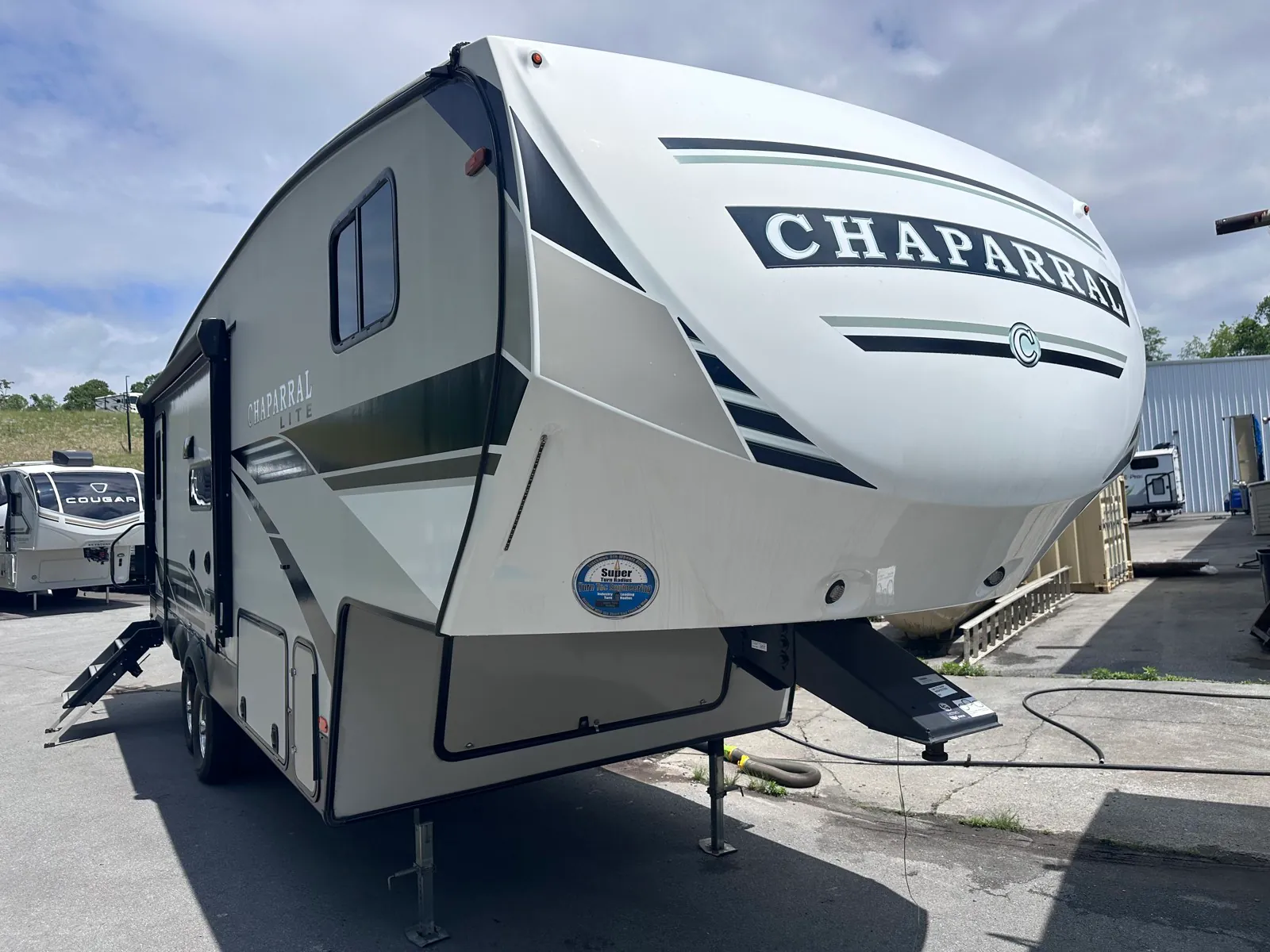 2020 Coachmen Chaparral Lite 284RL - Photo 2