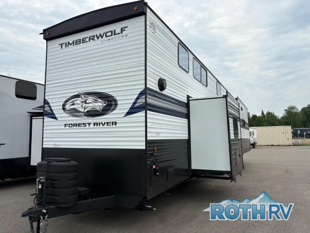 2026 Forest River Cherokee Timberwolf 39JM - Photo 2