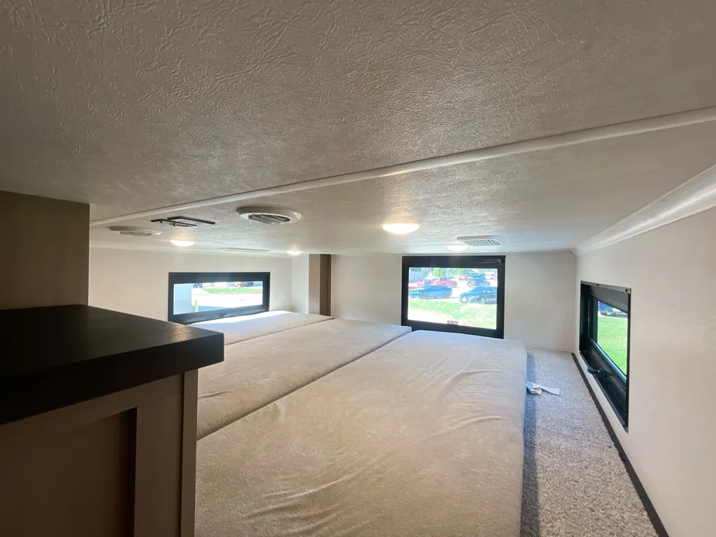 2027 Highland Ridge Open Range 3X 390TBS, Photos photo 24
