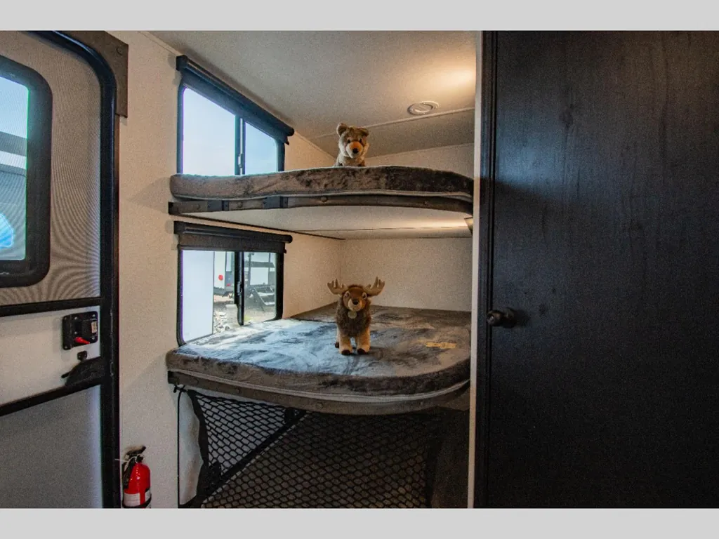 2026 Forest River Solaire 2430BHS, Photos photo 17