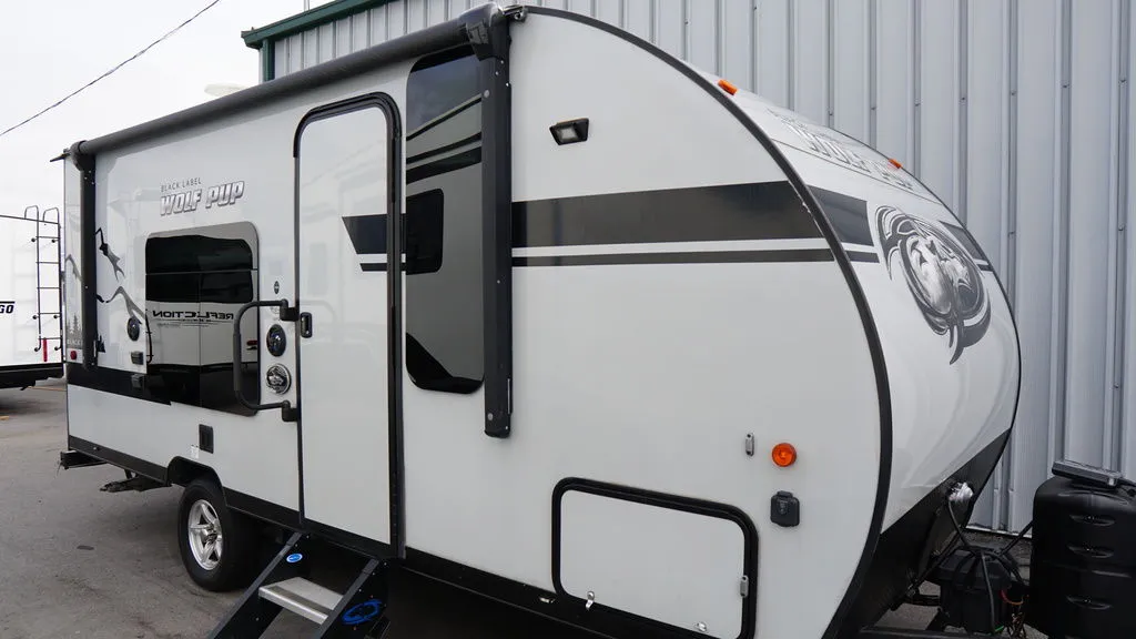 2019 Forest River Cherokee Wolf Pup 16FQ - Photo 2