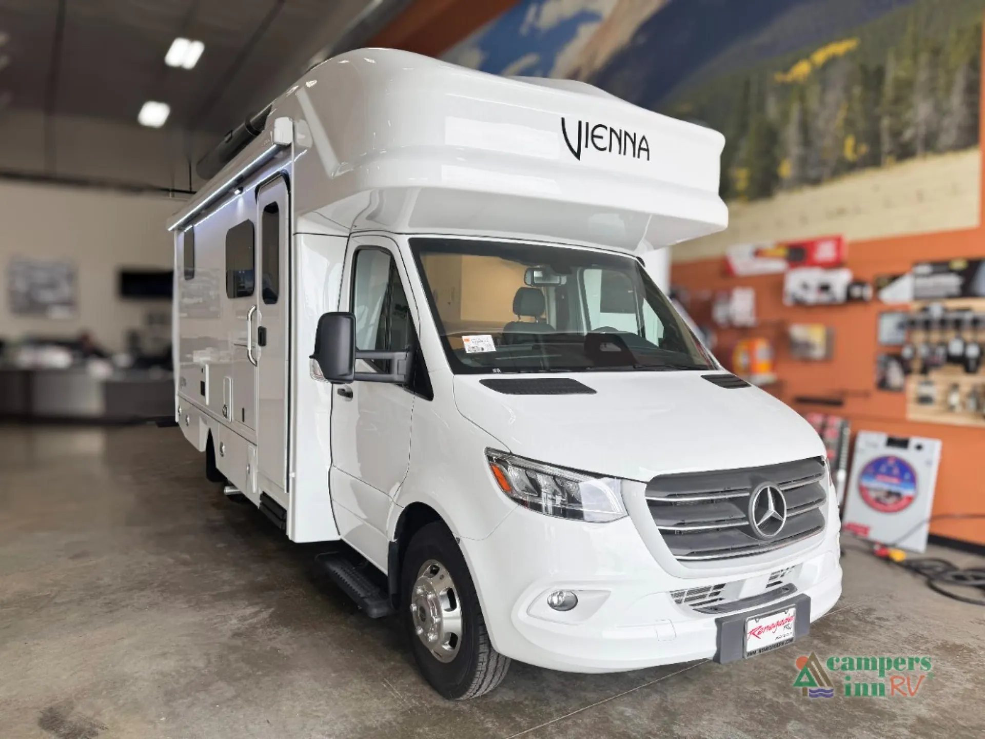 2026 Renegade RV Vienna 25FWC - Photo 2