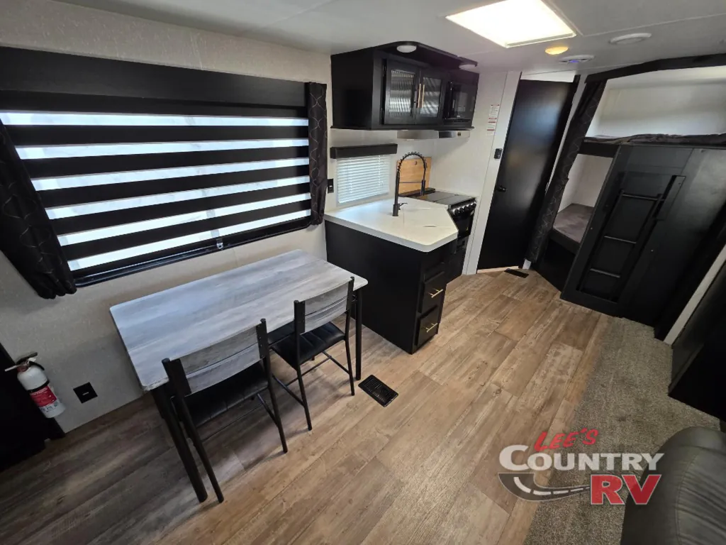 2022 Forest River Cherokee 274BRB, Photos photo 17