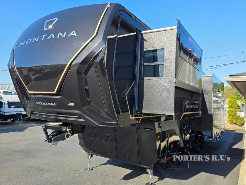 2027 Keystone Montana 3100RL - Photo 2