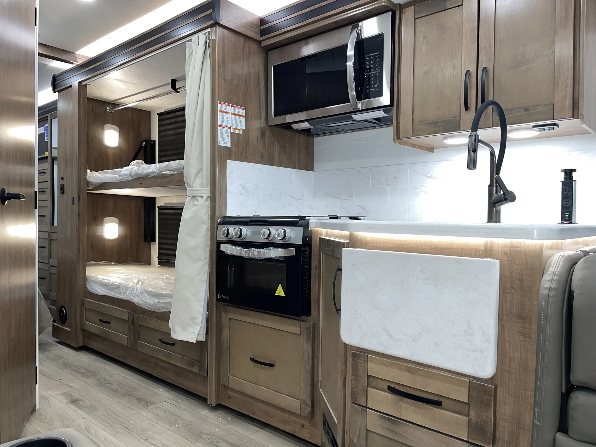 2026 Jayco Greyhawk Xl Desert Edition 33F — living area main