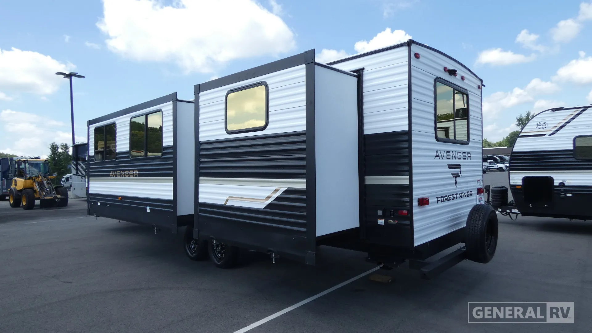 2027 Prime Time RV Avenger 30PO - Photo 4
