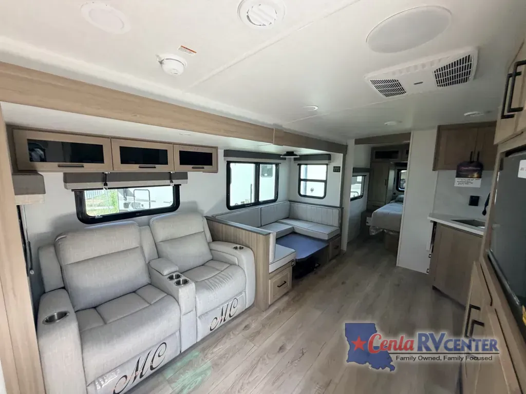 2027 Forest River Rockwood Ultra Lite 2706BH - Photo 4