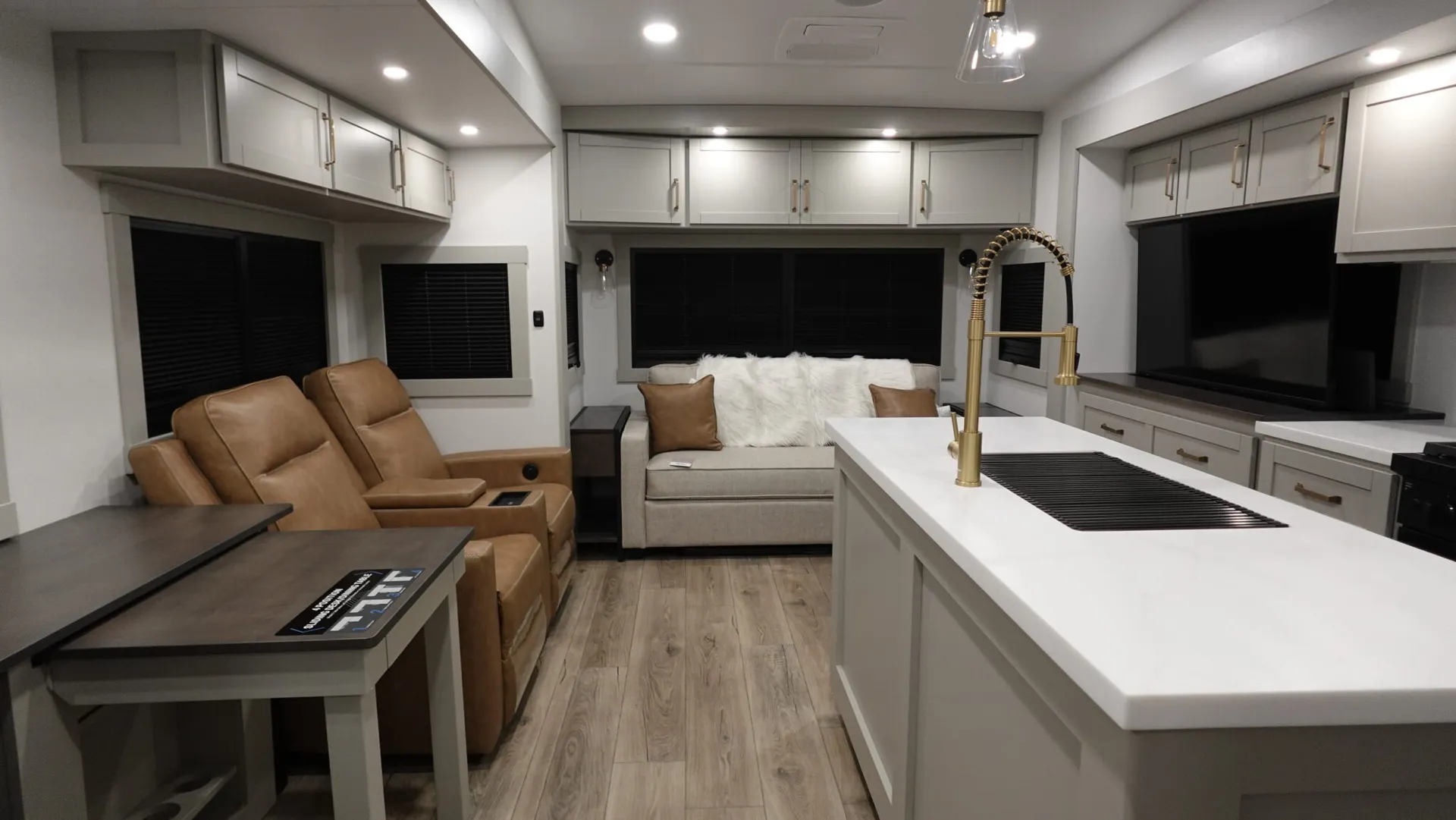2026 Brinkley Model Z 3100 - Photo 3