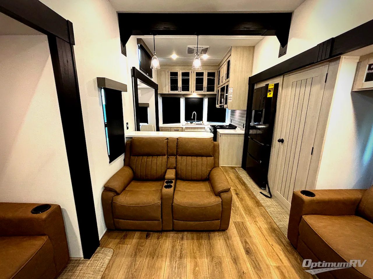 2027 Forest River Puma Vista 403LFT — Photo 5