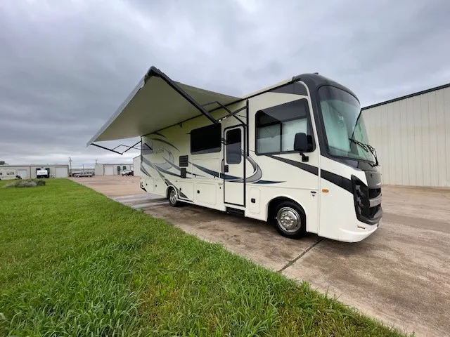 2022 Entegra Coach Vision 29F - Photo 4