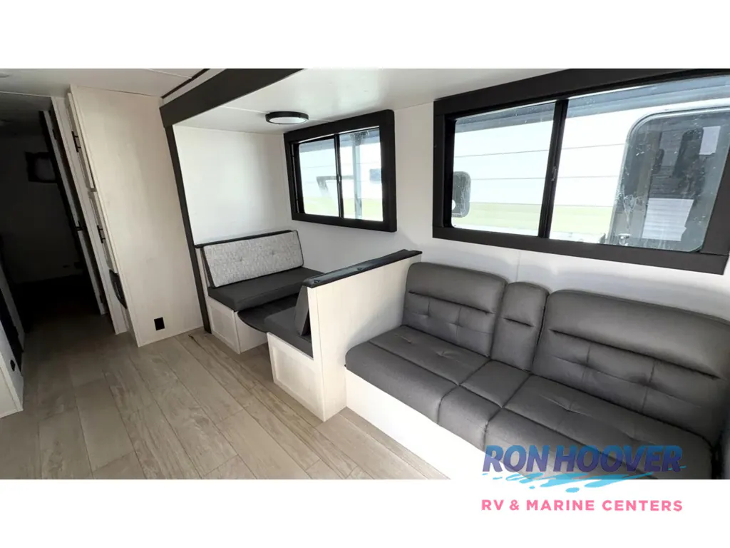 2027 Shasta I-5 532BEDS, Photos photo 21