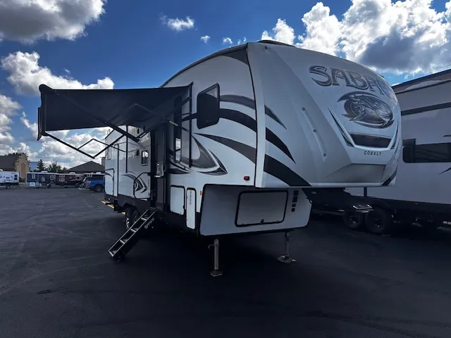2019 Forest River Sabre 31BHT - Photo 4