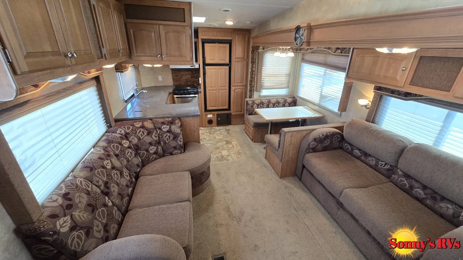 2011 Forest River Wildcat 28RKBS 28RKBS - Photo 3