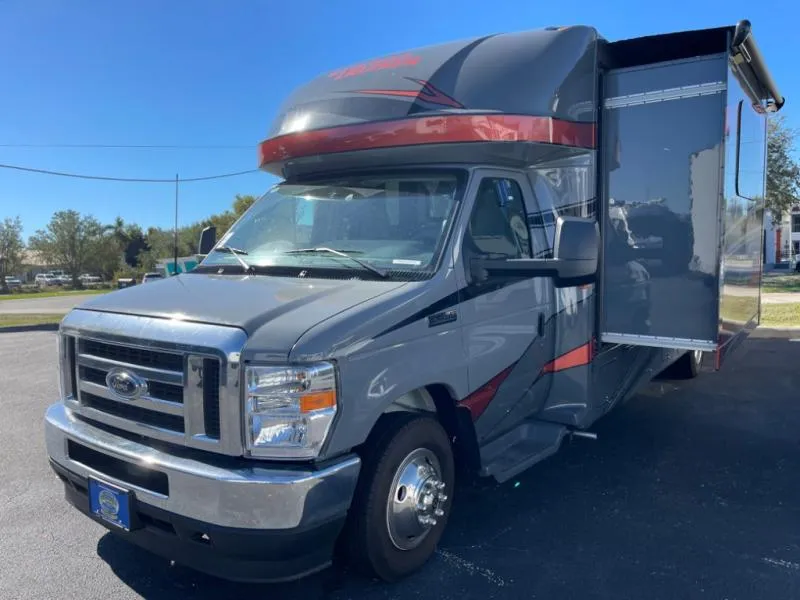 2025 Gulf Stream BT Cruiser 5255 - Photo 4