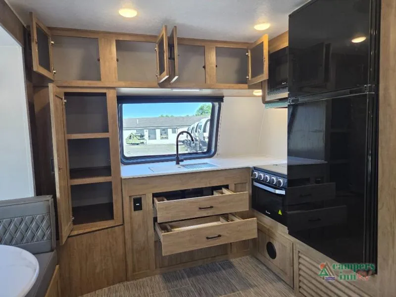 2024 Coachmen Freedom Express 259FKDS - Photo 4