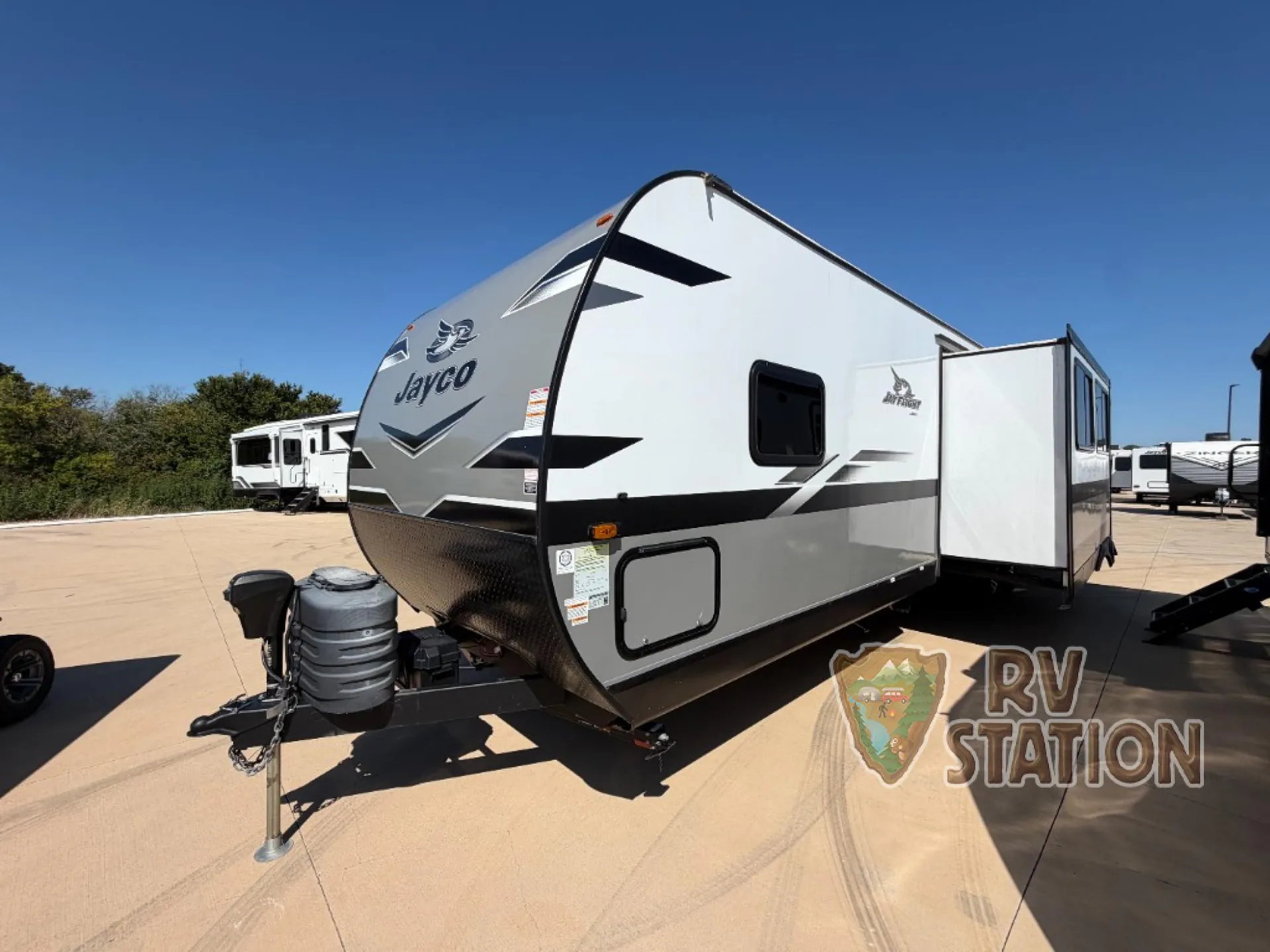 2024 Jayco Jay Flight 331BTS - Photo 2