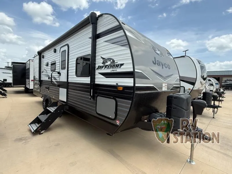 2023 Jayco Jay Flight 242BHS - Photo 2