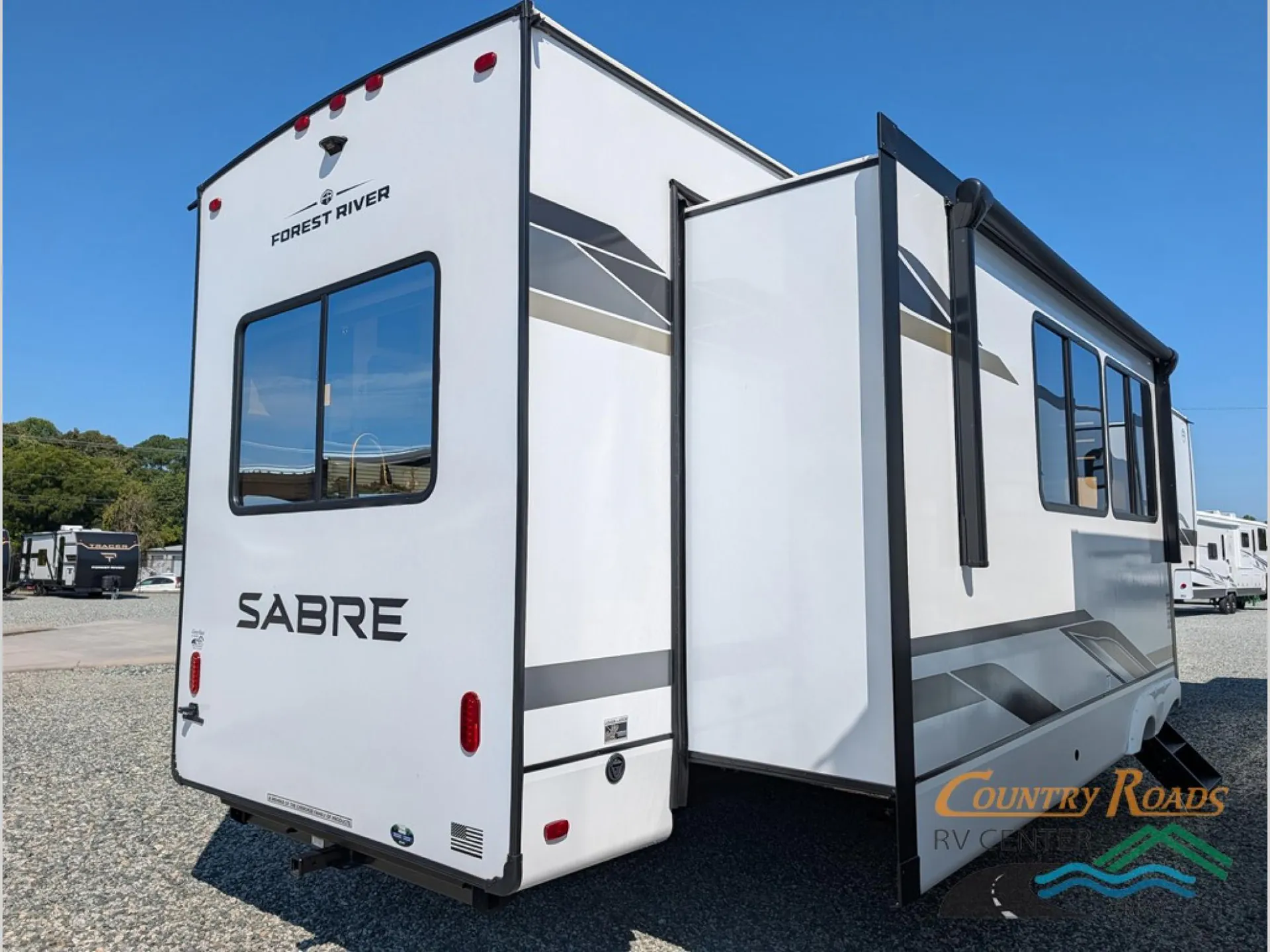 2026 Forest River Cherokee Sabre 36EST — Photo 5