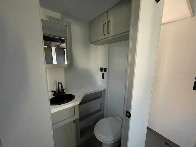 2026 Brinkley Model G 3970, Photos photo 53