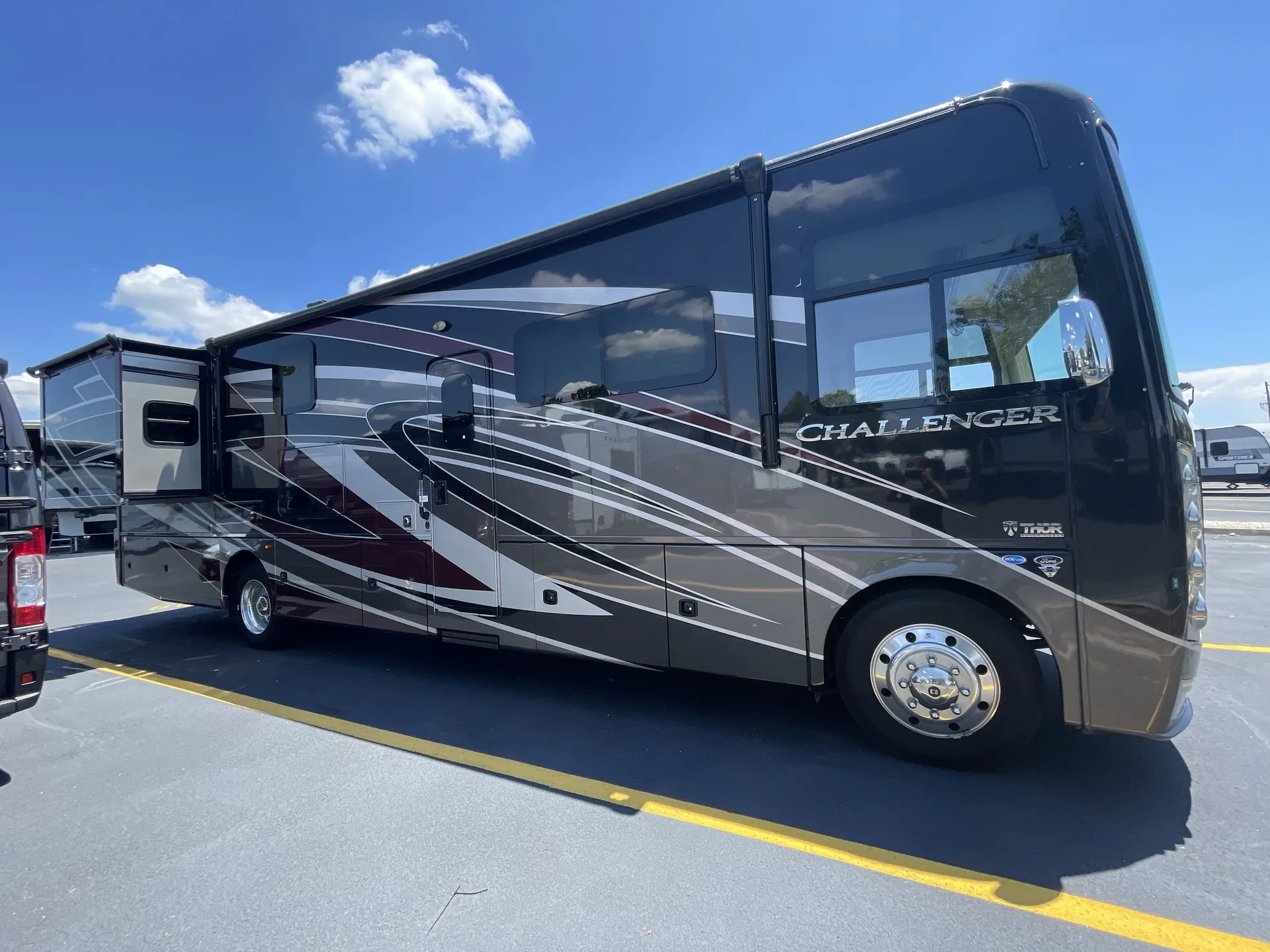 2023 Thor Motor Coach Challenger 36FA dealer photo 1 from Camping World