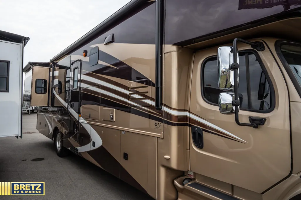 2016 Jayco Seneca 36FK - Photo 4