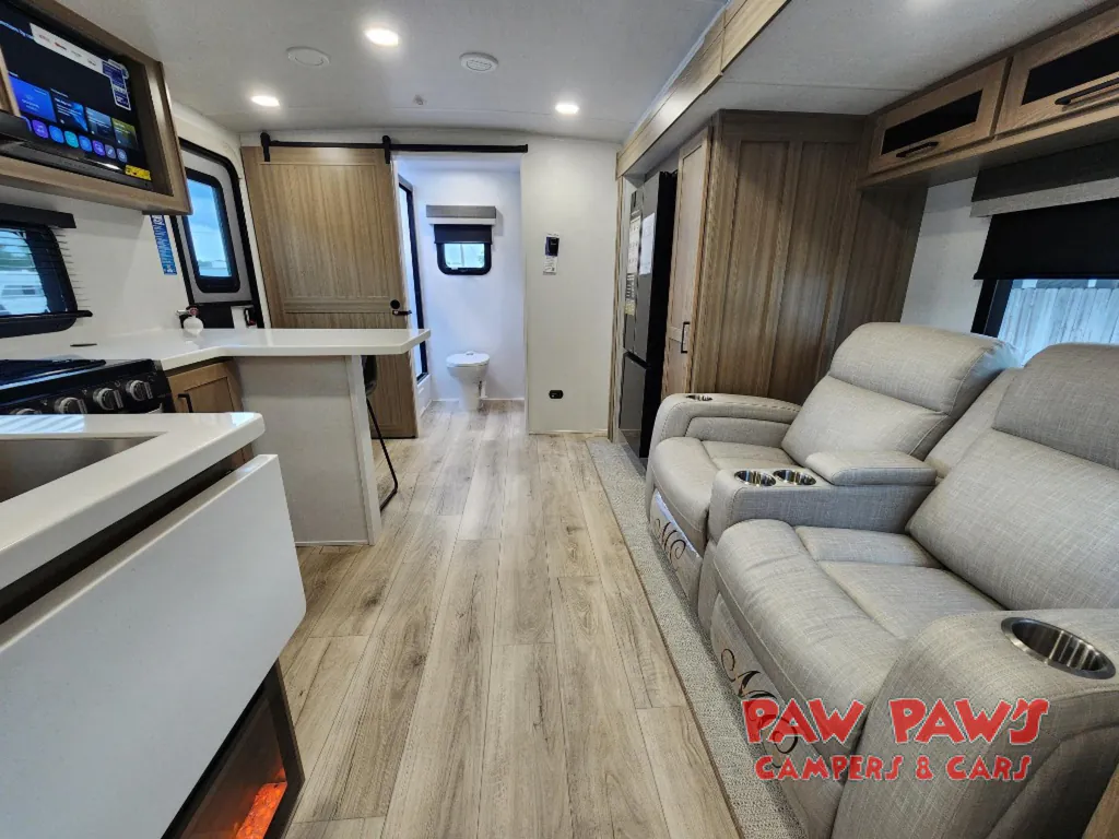 2027 Forest River Rockwood Mini Lite 2525RB, Photos photo 14