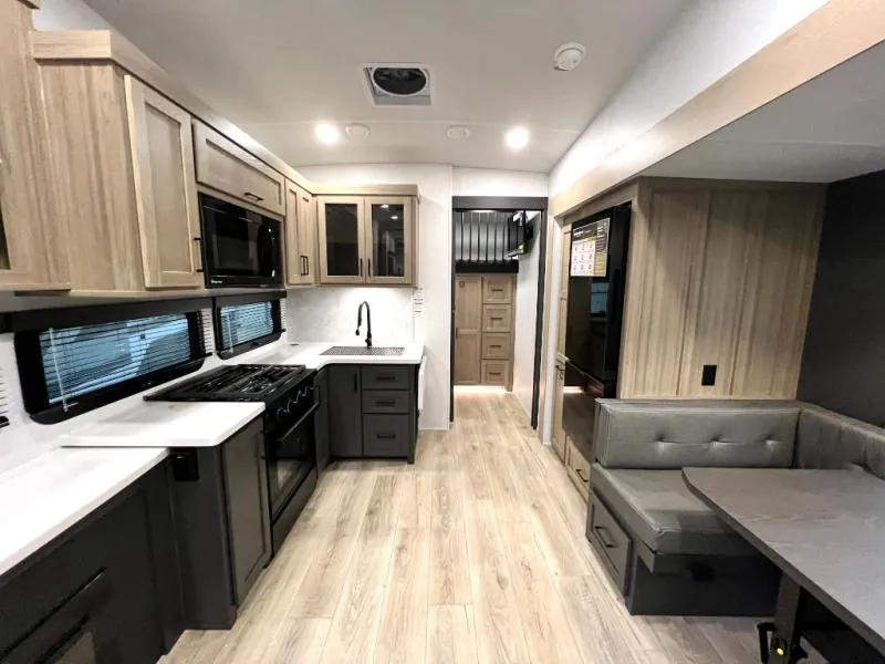 2026 Forest River Rockwood Signature R374DBH, Photos photo 18