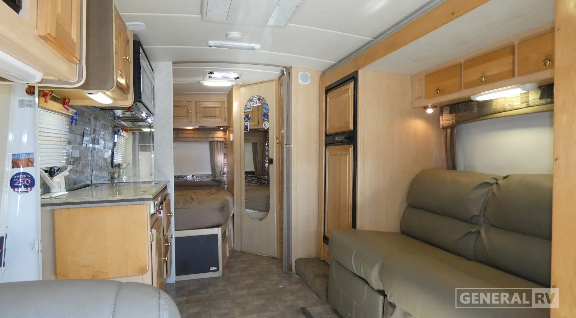 2013 Phoenix USA Phoenix Cruiser 2350 - Photo 3