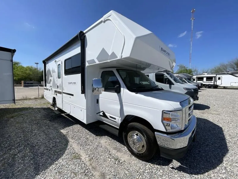 2026 Winnebago Sunflyer 26FE - Photo 3