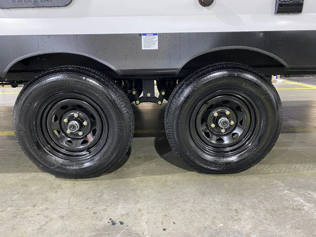 2025 Shasta RVs i-5 Edition 525BHS, Photos photo 14