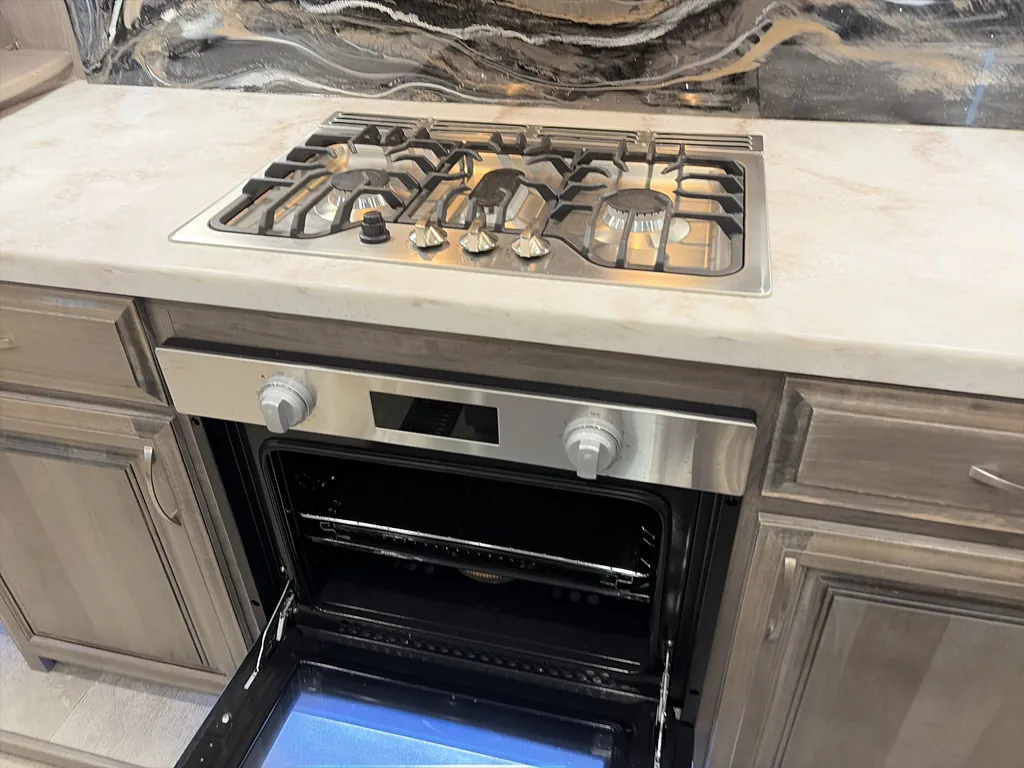 2020 Forest River Cedar Creek Champagne Edition 38EL, Photos photo 11